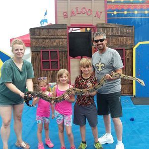 Meet your Posher, Jenny